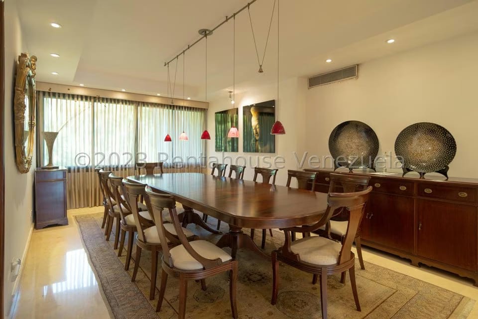 Apartamento (1 Nivel) en Venta en Colinas del Tamanaco, Distrito Metropolitano - 23