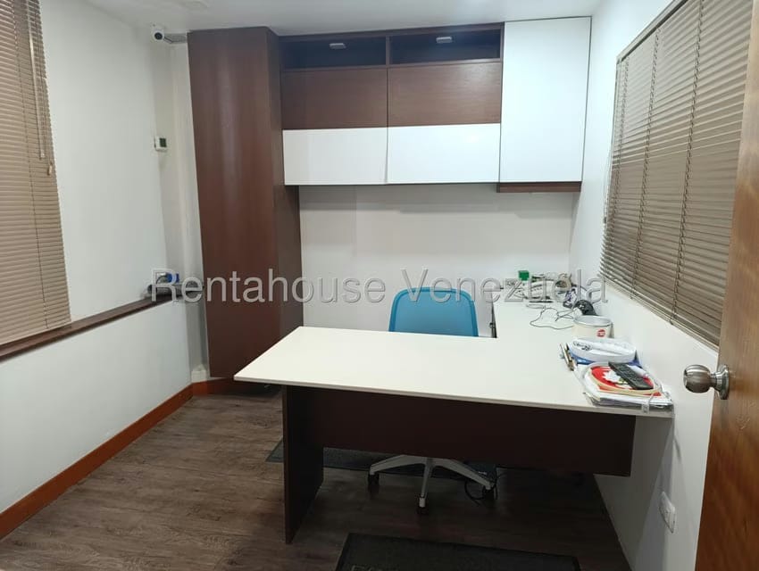 Comercial (Galpon - Deposito) en Alquiler en Boleita Norte, Distrito Metropolitano - 9