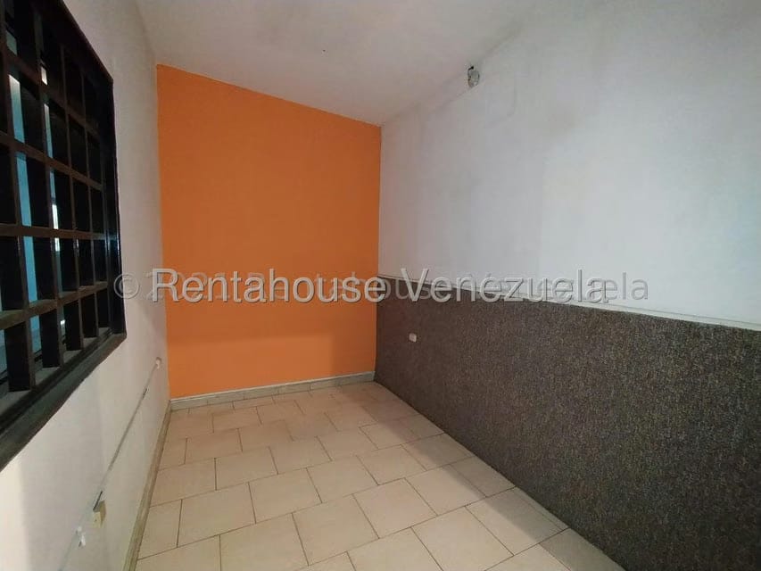 Comercial (Consultorio Medico) en Alquiler en Sabana Larga, Aragua - 10