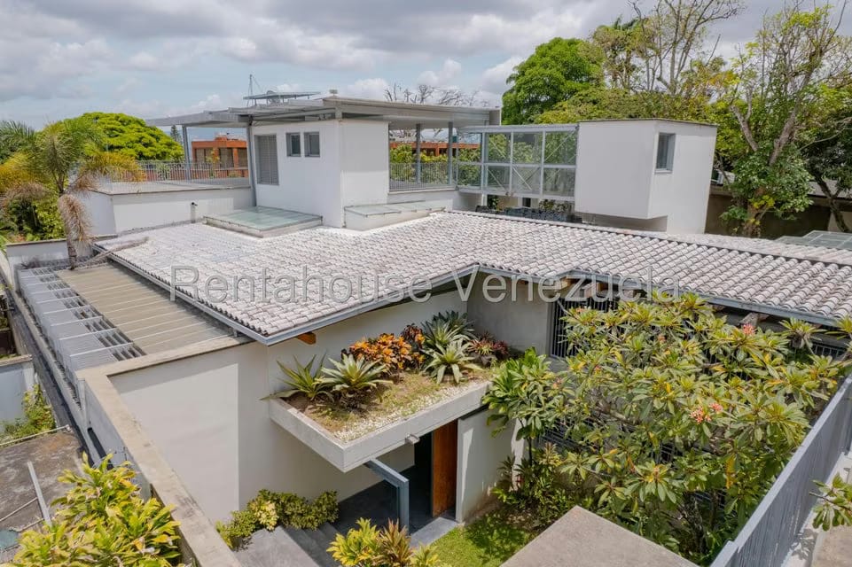 Casa (Multipes Niveles) en Alquiler en Altamira, Distrito Metropolitano - 2