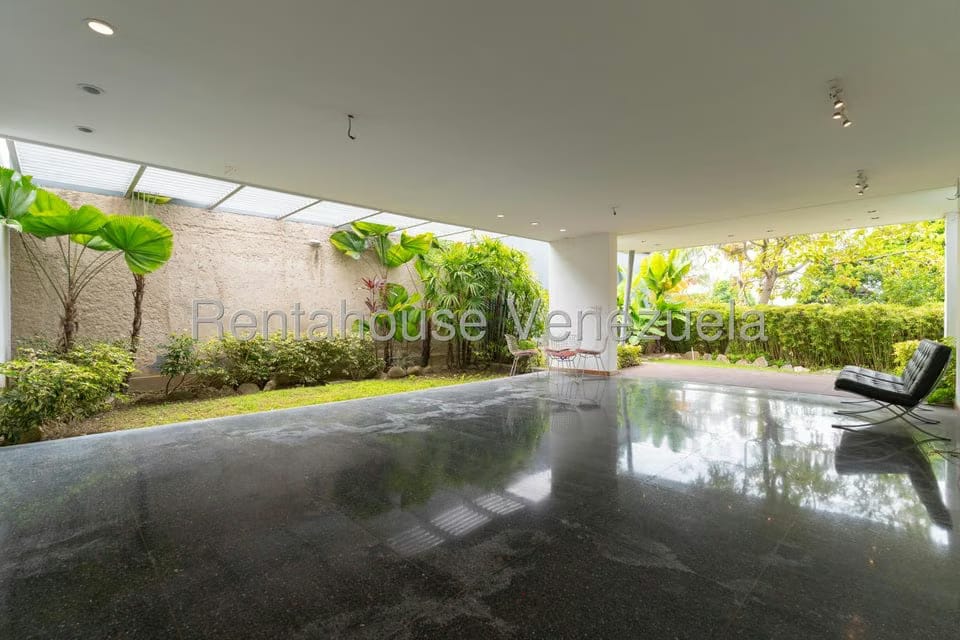 Casa (Multipes Niveles) en Alquiler en Altamira, Distrito Metropolitano - 17