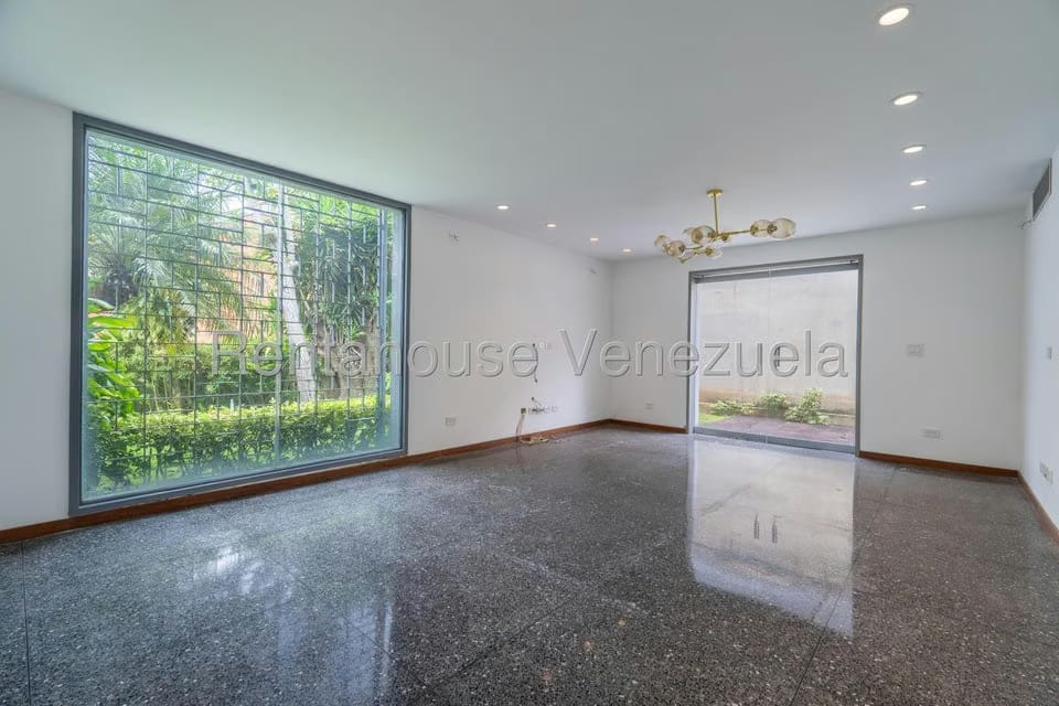 Casa (Multipes Niveles) en Alquiler en Altamira, Distrito Metropolitano - 18