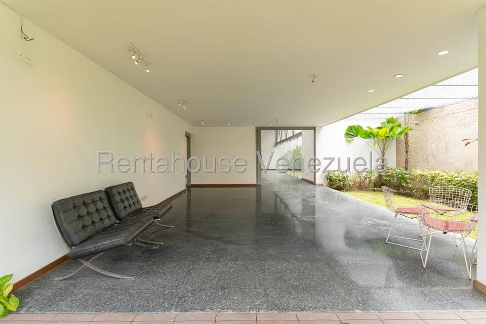 Casa (Multipes Niveles) en Alquiler en Altamira, Distrito Metropolitano - 20