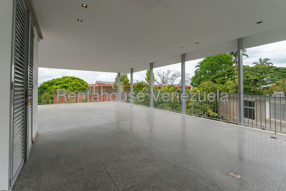 Casa (Multipes Niveles) en Alquiler en Altamira, Distrito Metropolitano - 50