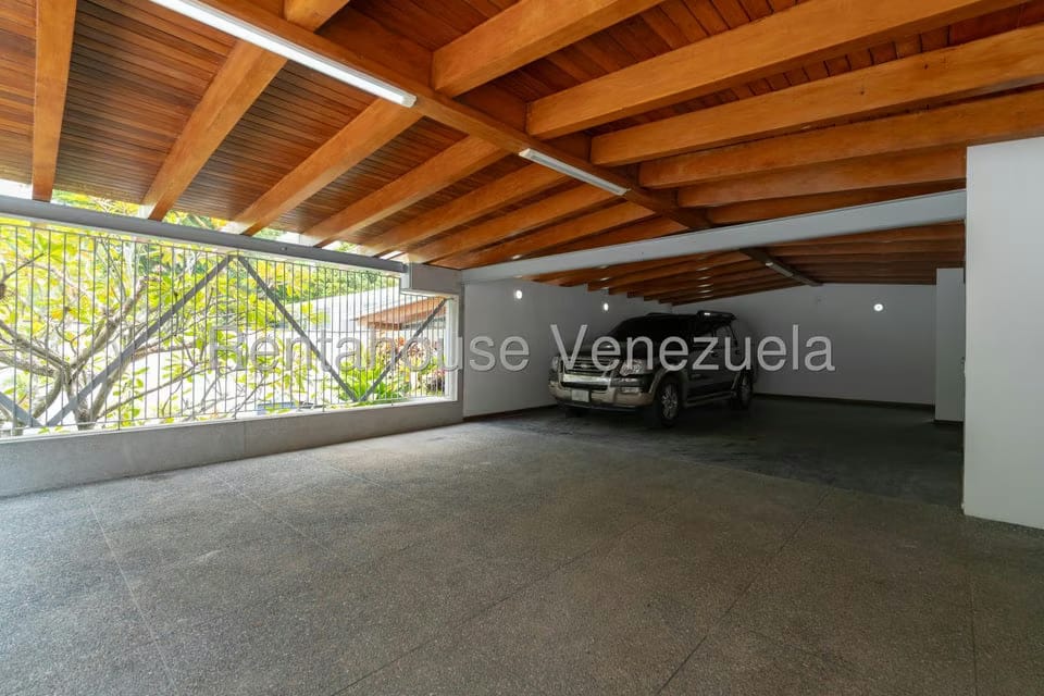 Casa (Multipes Niveles) en Alquiler en Altamira, Distrito Metropolitano - 51