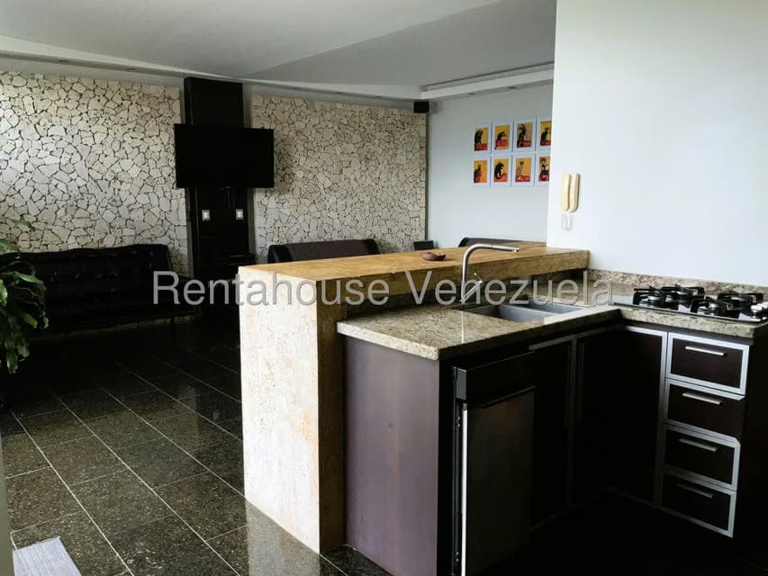 Townhouse (Multiples Niveles) en Venta en Los Naranjos del Cafetal, Distrito Metropolitano - 25