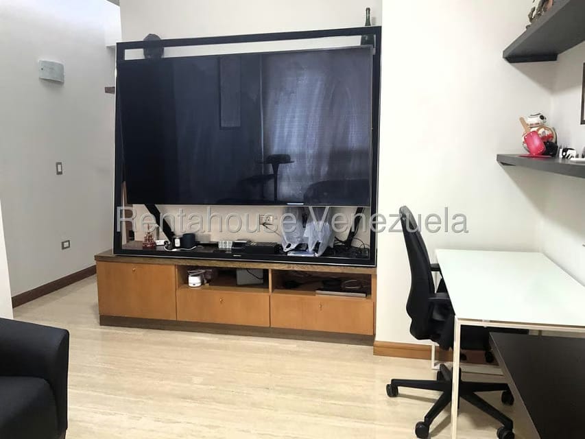 Townhouse (Multiples Niveles) en Venta en Los Naranjos del Cafetal, Distrito Metropolitano - 10