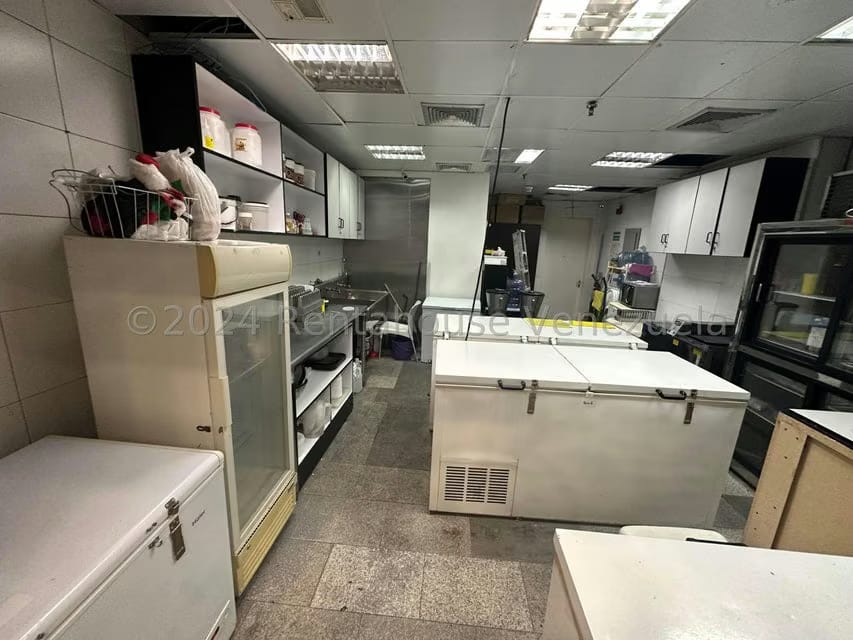 Negocios y Empresas (Alimentos y Bebidas) en Venta en Los Dos Caminos, Distrito Metropolitano - 13
