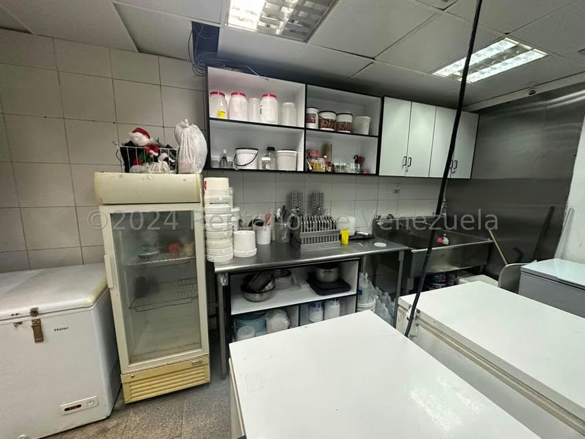Negocios y Empresas (Alimentos y Bebidas) en Venta en Los Dos Caminos, Distrito Metropolitano - 17