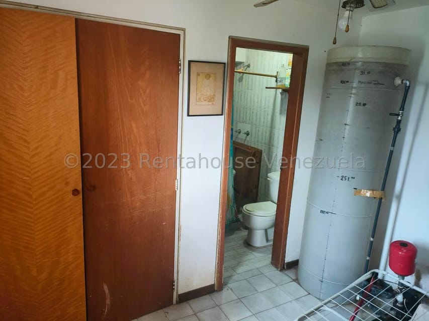 Apartamento (1 Nivel) en Venta en Lomas de Prados del Este, Distrito Metropolitano - 12