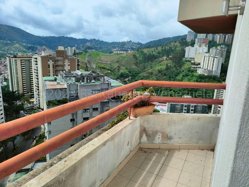 Apartamento (1 Nivel) en Venta en Lomas de Prados del Este, Distrito Metropolitano - 20