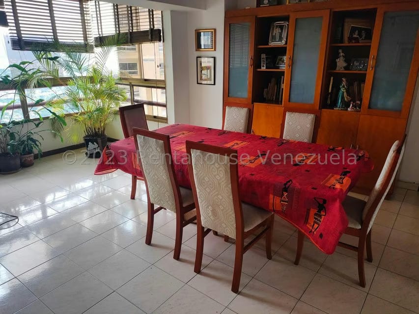 Apartamento (1 Nivel) en Venta en Lomas de Prados del Este, Distrito Metropolitano - 8