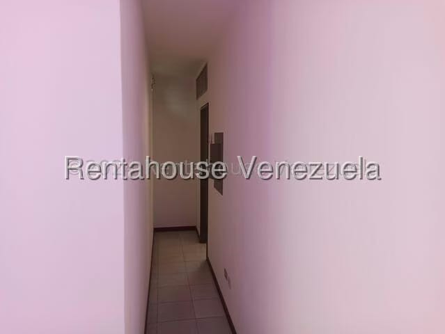Comercial (Local Comercial) en Alquiler en Las Acacias, Distrito Metropolitano - 12