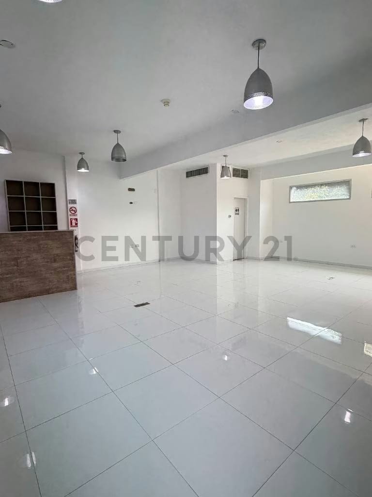 Local comercial Costa center