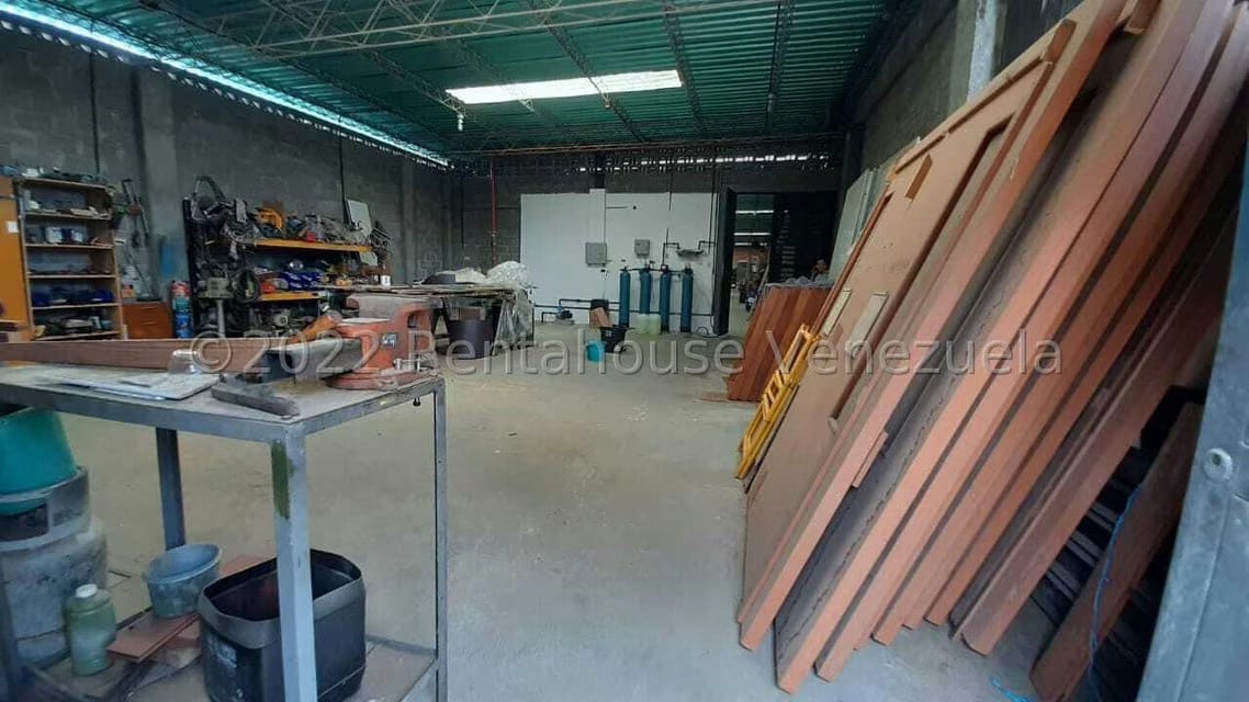 Comercial (Local Comercial) en Venta en Guarenas, Miranda - 11