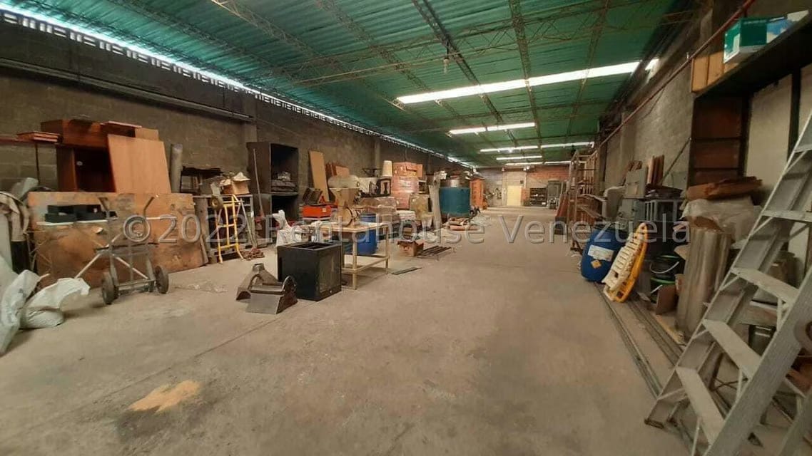 Comercial (Local Comercial) en Venta en Guarenas, Miranda - 12
