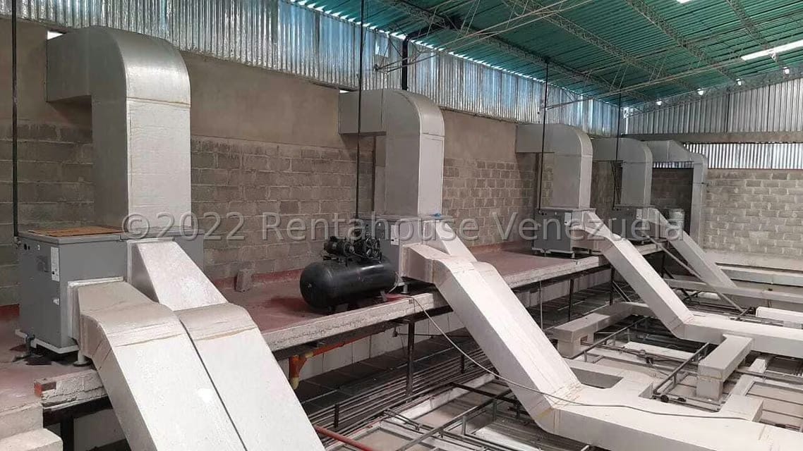 Comercial (Local Comercial) en Venta en Guarenas, Miranda - 3