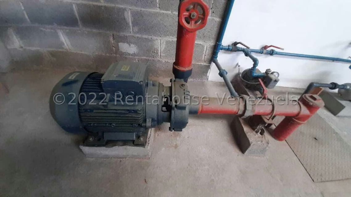 Comercial (Local Comercial) en Venta en Guarenas, Miranda - 23
