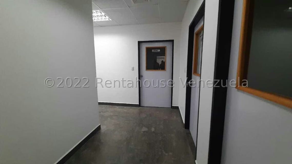 Comercial (Local Comercial) en Venta en Guarenas, Miranda - 32