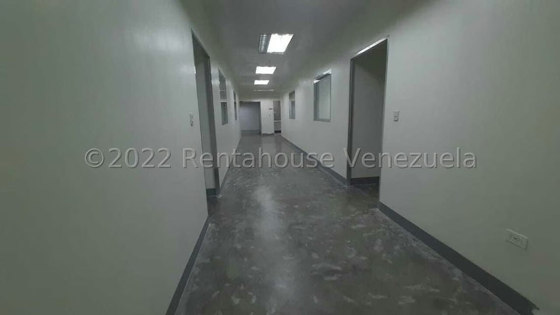 Comercial (Local Comercial) en Venta en Guarenas, Miranda - 39