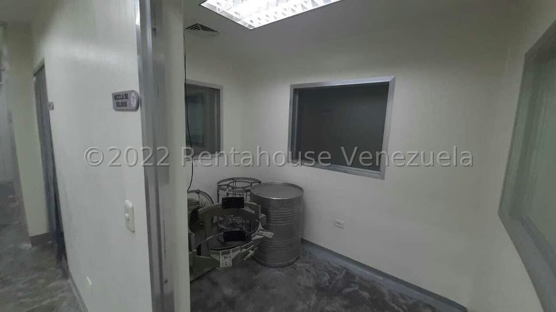 Comercial (Local Comercial) en Venta en Guarenas, Miranda - 43