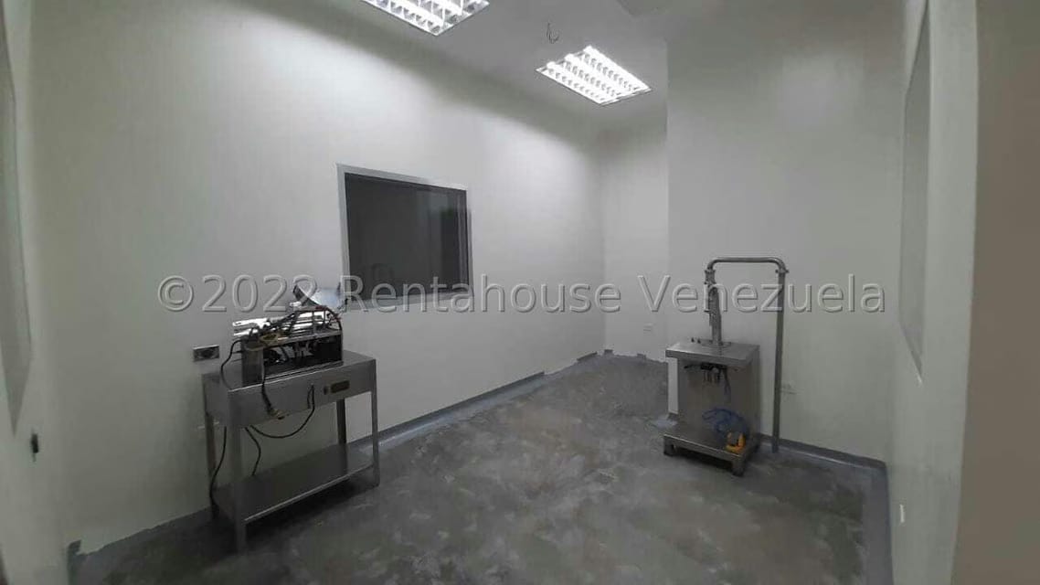 Comercial (Local Comercial) en Venta en Guarenas, Miranda - 54