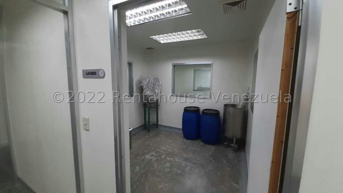 Comercial (Local Comercial) en Venta en Guarenas, Miranda - 80