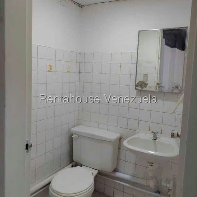 Comercial (Local Comercial) en Alquiler en San Jose de Tarbes, Carabobo - 15