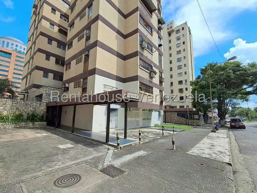 Comercial (Local Comercial) en Alquiler en San Jose de Tarbes, Carabobo - 3
