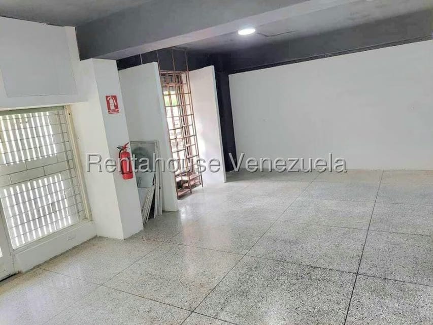 Comercial (Local Comercial) en Alquiler en San Jose de Tarbes, Carabobo - 9