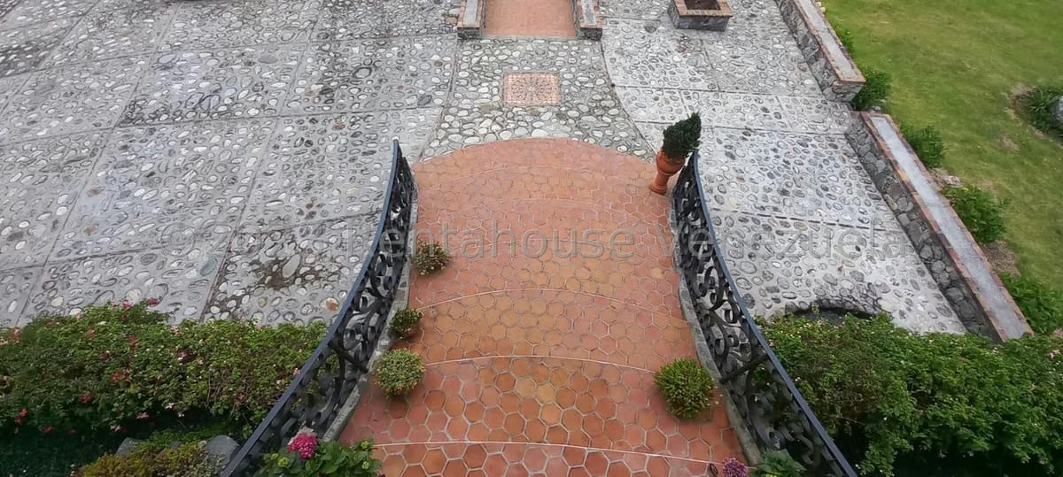 Terreno (Finca) en Venta en El Valle, Merida - 70