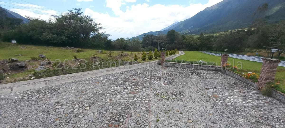 Terreno (Finca) en Venta en El Valle, Merida - 86