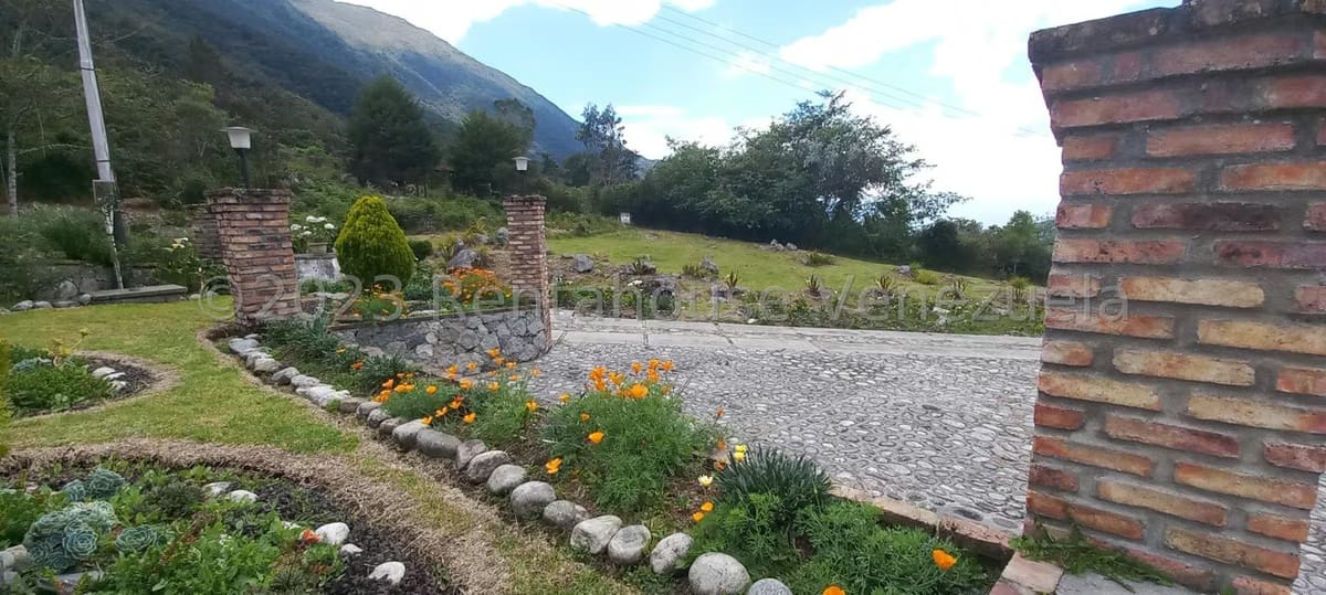 Terreno (Finca) en Venta en El Valle, Merida - 90