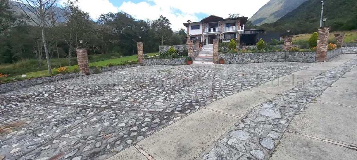 Terreno (Finca) en Venta en El Valle, Merida - 92
