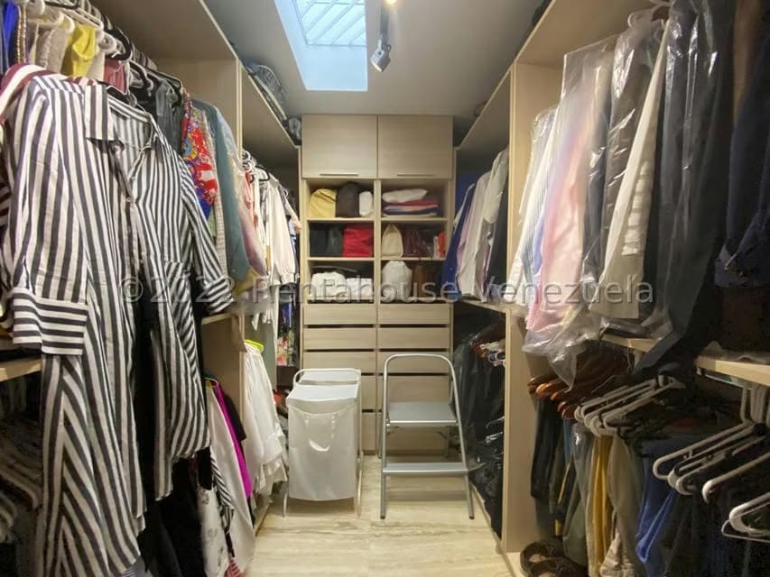 Casa (Duplex) en Venta en Santa Eduvigis, Distrito Metropolitano - 21