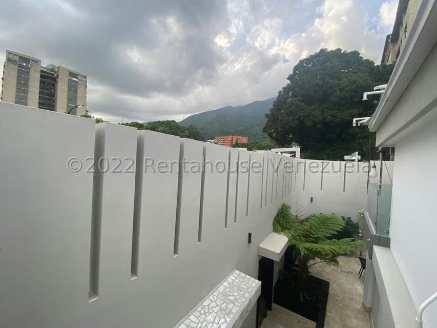 Casa (Duplex) en Venta en Santa Eduvigis, Distrito Metropolitano - 26