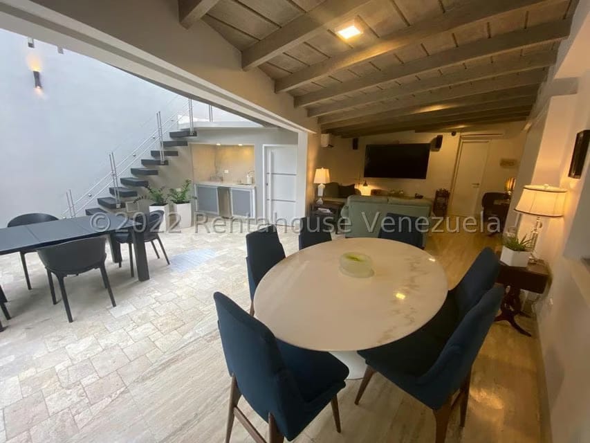 Casa (Duplex) en Venta en Santa Eduvigis, Distrito Metropolitano - 29