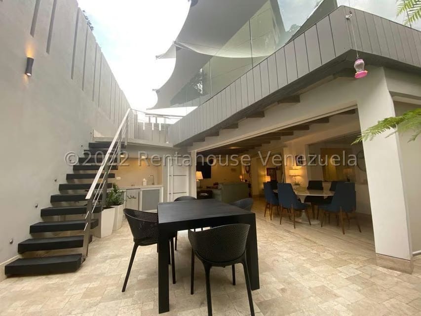 Casa (Duplex) en Venta en Santa Eduvigis, Distrito Metropolitano - 32