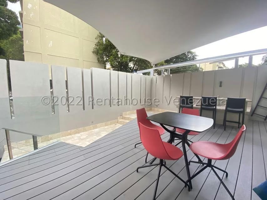 Casa (Duplex) en Venta en Santa Eduvigis, Distrito Metropolitano - 38