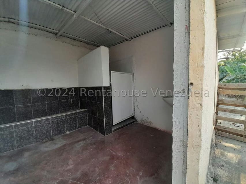 Comercial (Local Comercial) en Alquiler en El Placer, Lara - 27