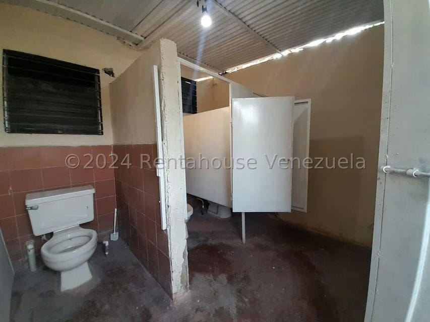 Comercial (Local Comercial) en Alquiler en El Placer, Lara - 30