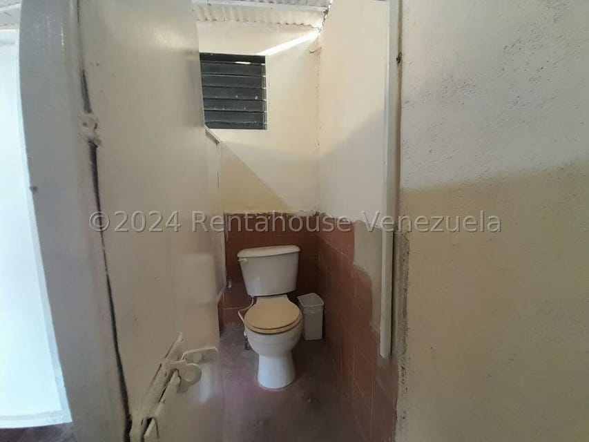 Comercial (Local Comercial) en Alquiler en El Placer, Lara - 31