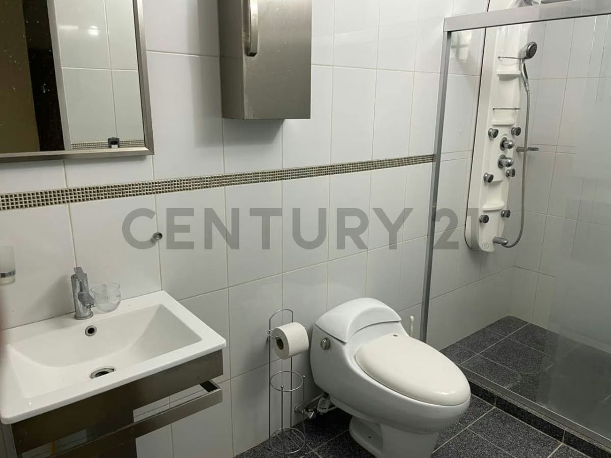 amplia y moderna casa , con acabados de lujo y excelentes ampliaciones - 6