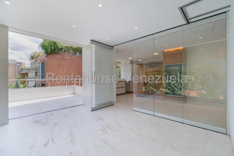 Apartamento (1 Nivel) en Venta en Campo Alegre, Distrito Metropolitano - 22