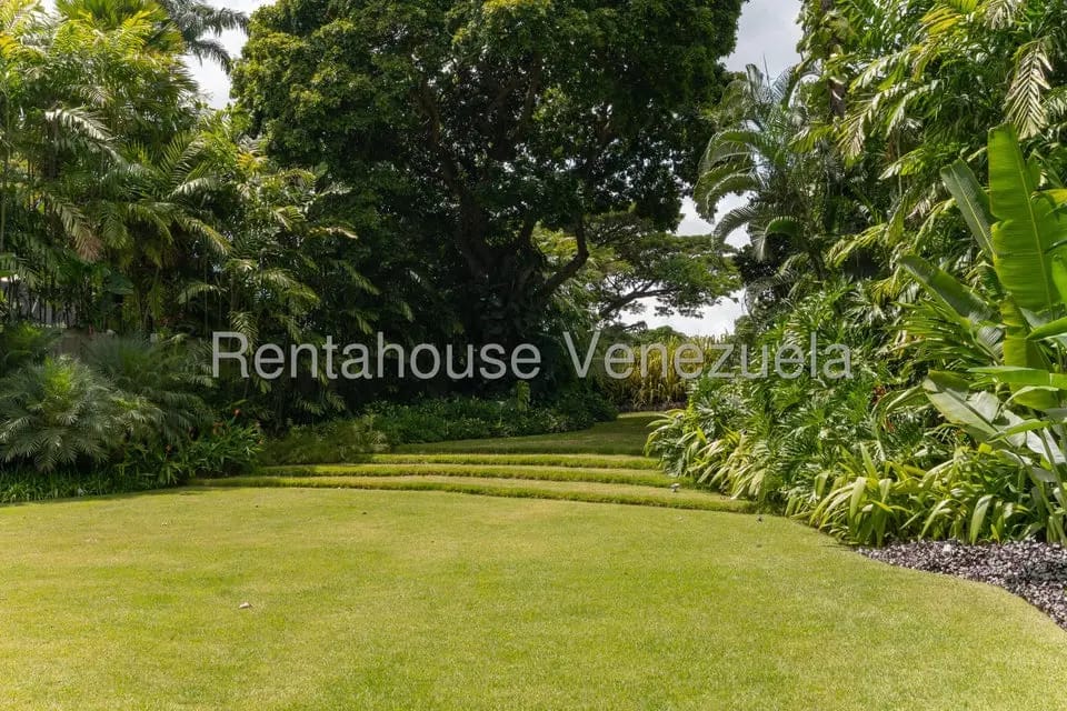 Apartamento (1 Nivel) en Venta en Campo Alegre, Distrito Metropolitano - 53