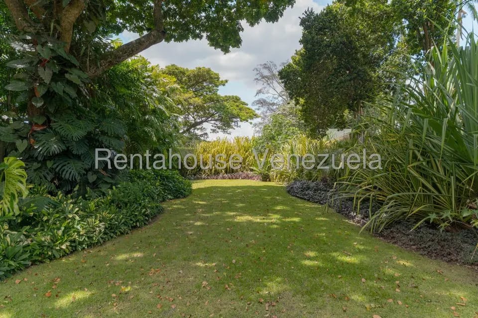 Apartamento (1 Nivel) en Venta en Campo Alegre, Distrito Metropolitano - 55