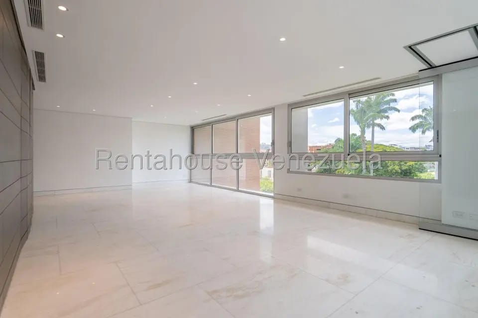 Apartamento (1 Nivel) en Venta en Campo Alegre, Distrito Metropolitano - 8