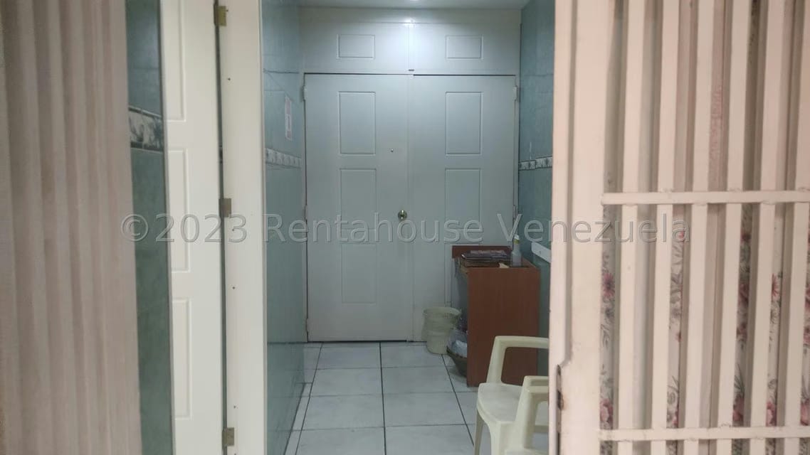 Casa (1 Nivel) en Venta en Guarenas, Miranda - 2