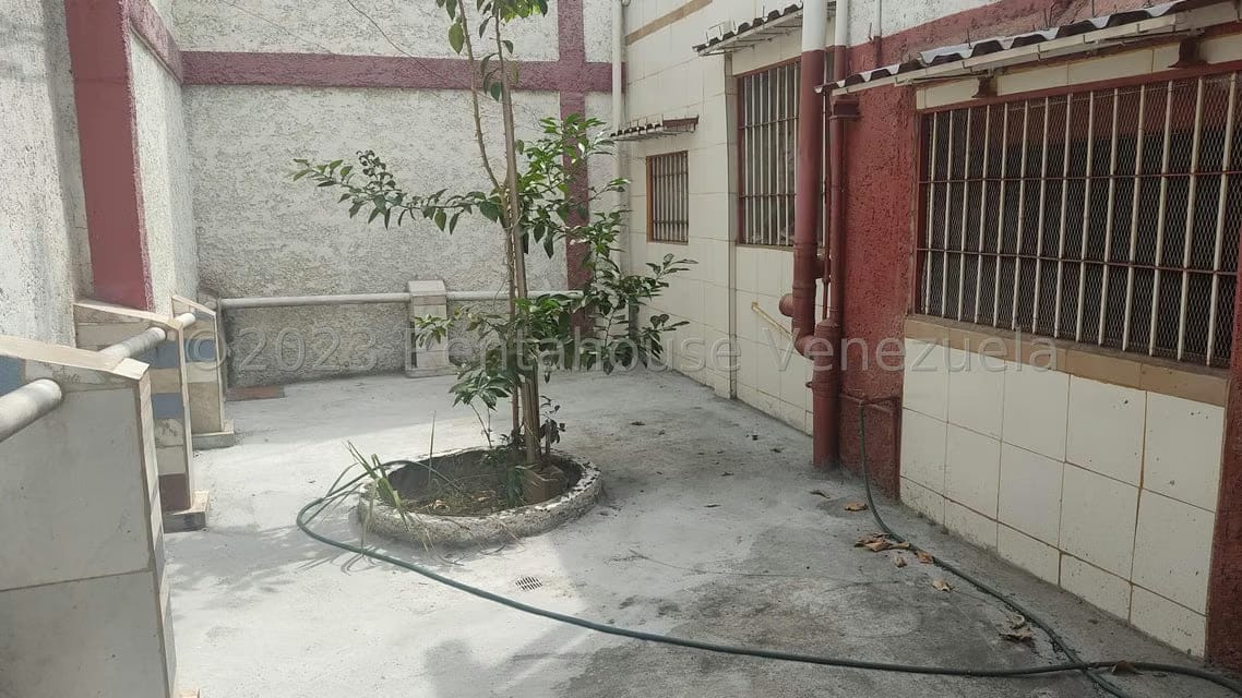 Casa (1 Nivel) en Venta en Guarenas, Miranda - 26
