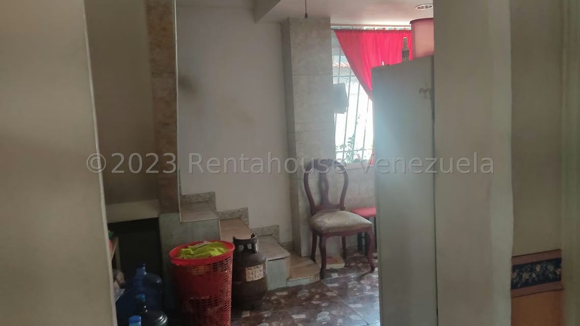 Casa (1 Nivel) en Venta en Guarenas, Miranda - 32
